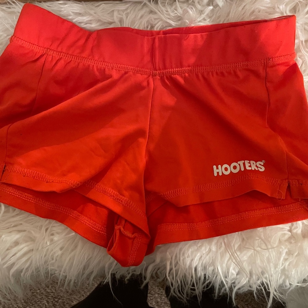 X2 HOOTERS uniform shorts